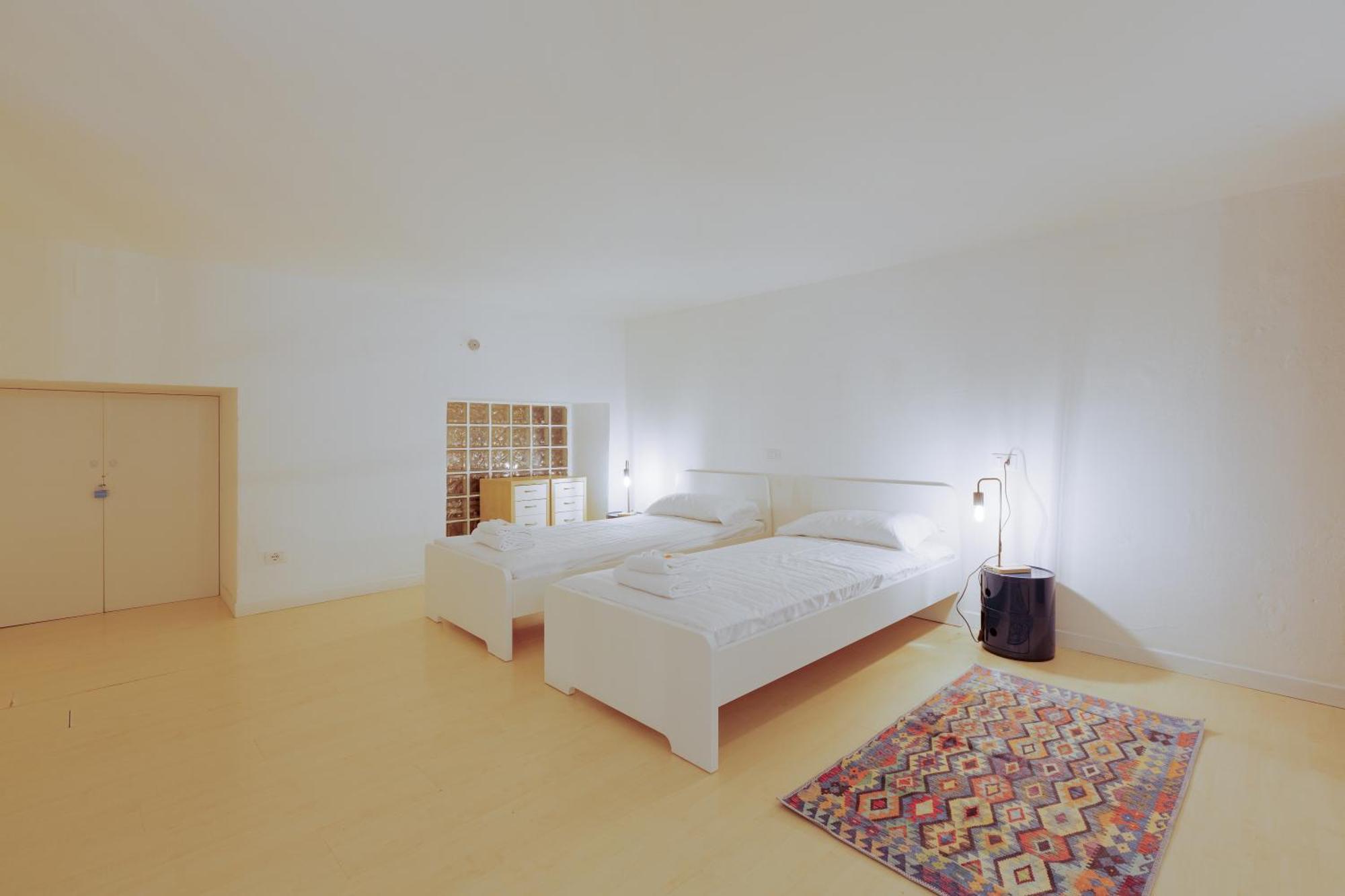 Appartement Sant'Agostino - Charming Retreat 210M From M2 à Milan Extérieur photo